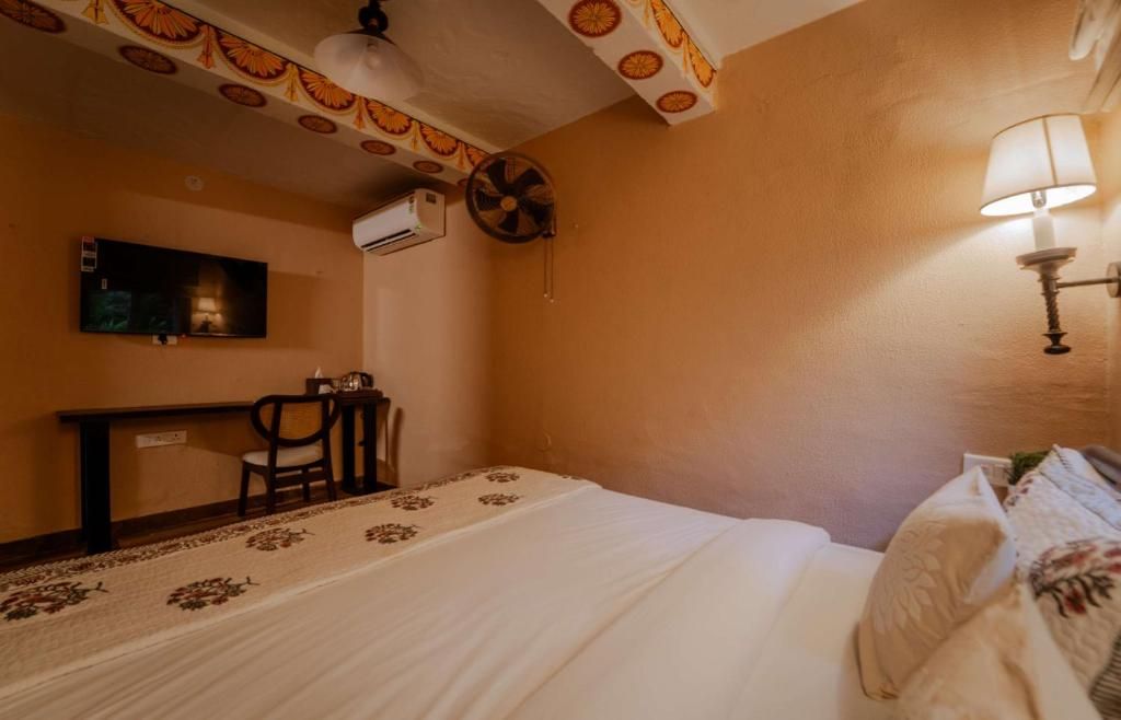 Tehla Bagh Kurja Room 3