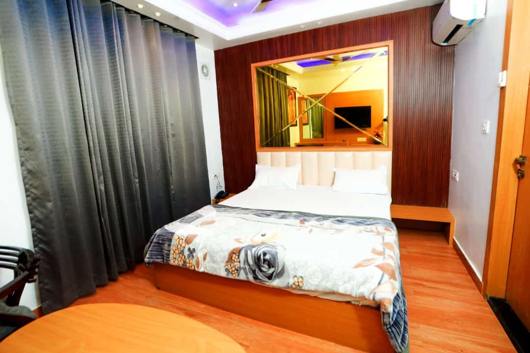 Hotel Elite Super Deluxe