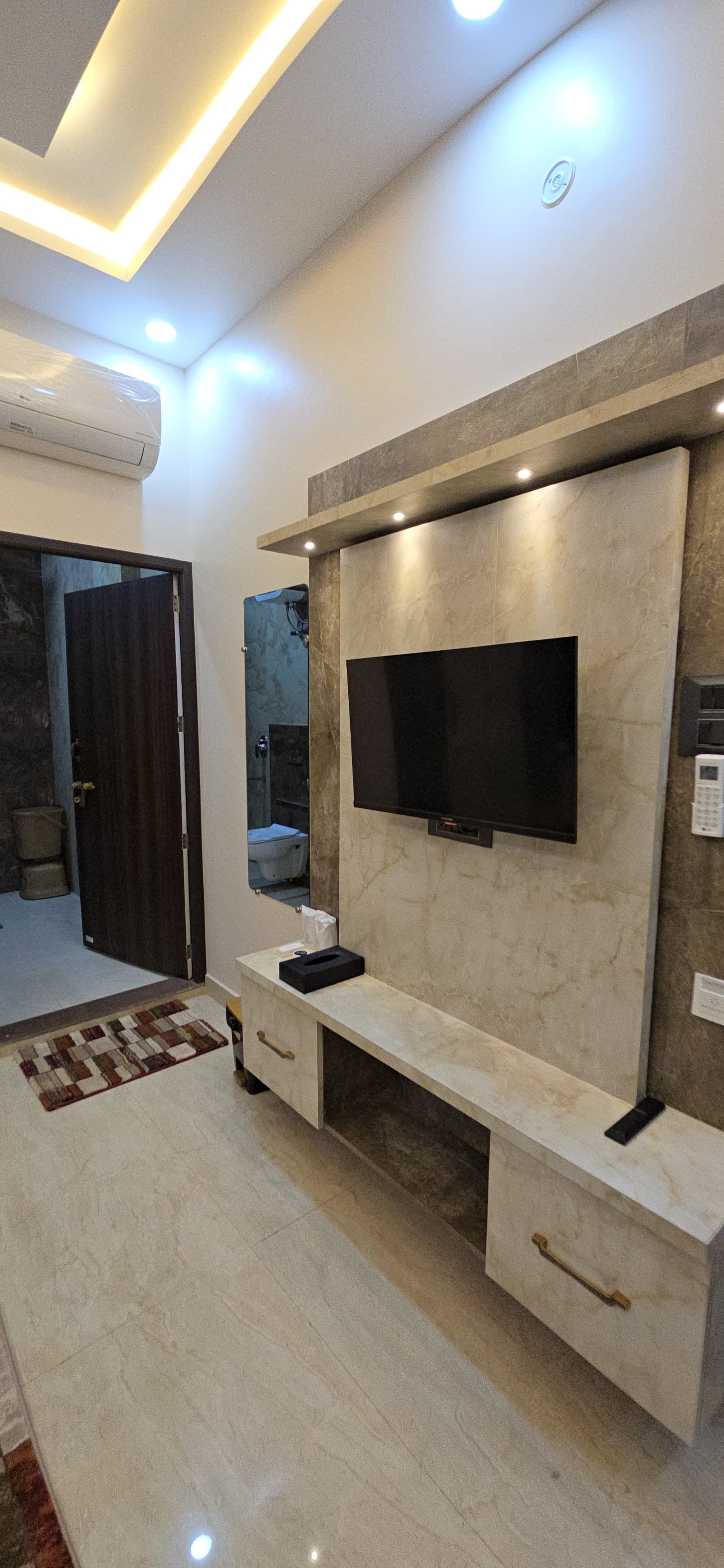 Vega Hotel & Restro Deluxe 9