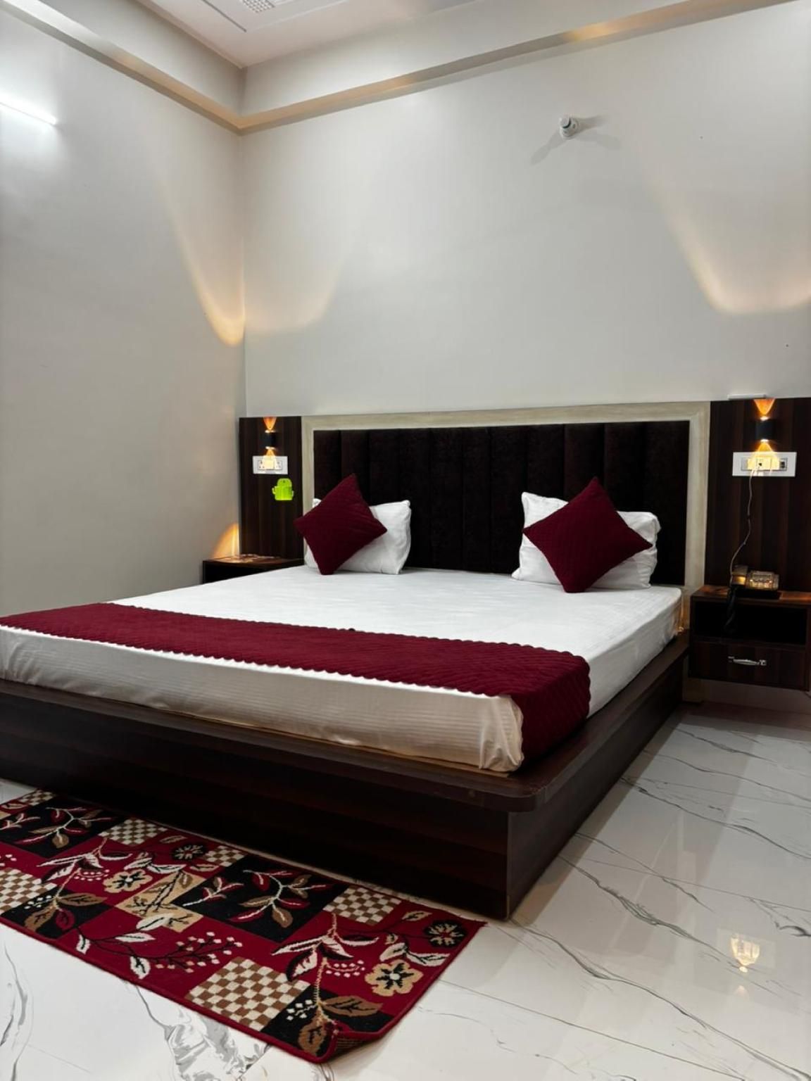 Double Bed Room With Fan