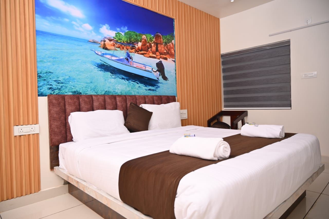 AC Deluxe Room With Sea And Temple View