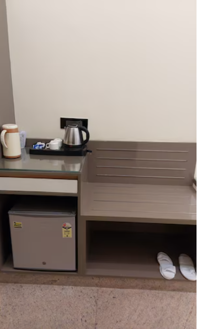 Kanak Garden Resort OLD SEMI DELUXE 5