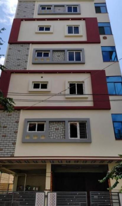 Hotel Golden Chariot