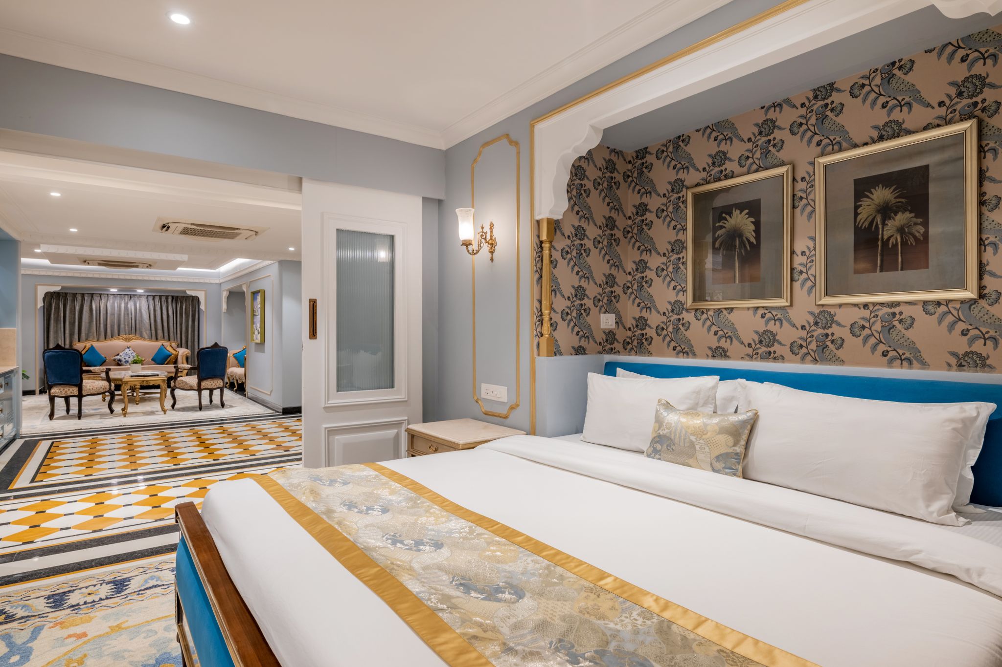 Suite Room
