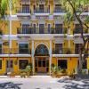 HOTEL LA MOON PUDUCHERRY