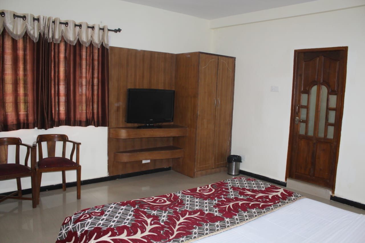 3 Bedroom Cottages (3 BHK Villa Preferred for 3 family stay)