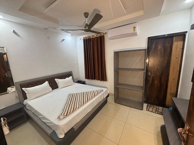 Hotel Shekhawati Resort Deluxe Double Bed 4