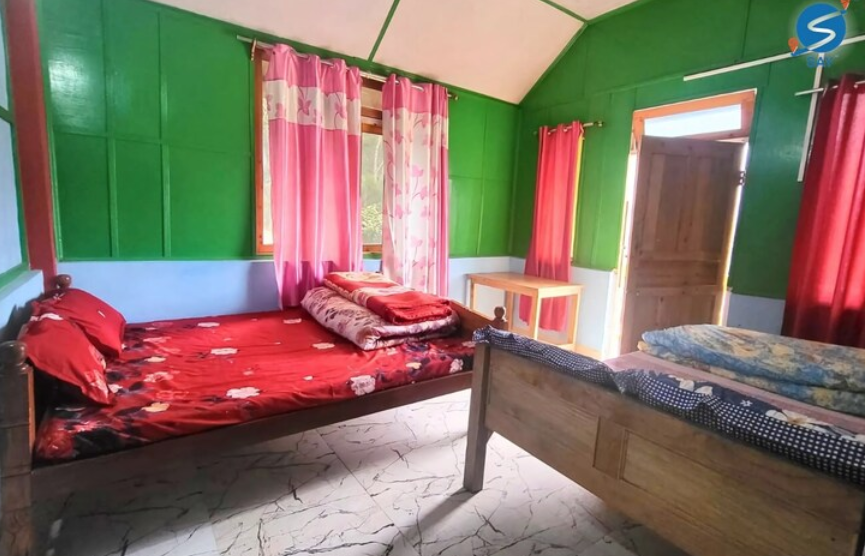 SAY Homes Glorious Holiday Standard Room 2