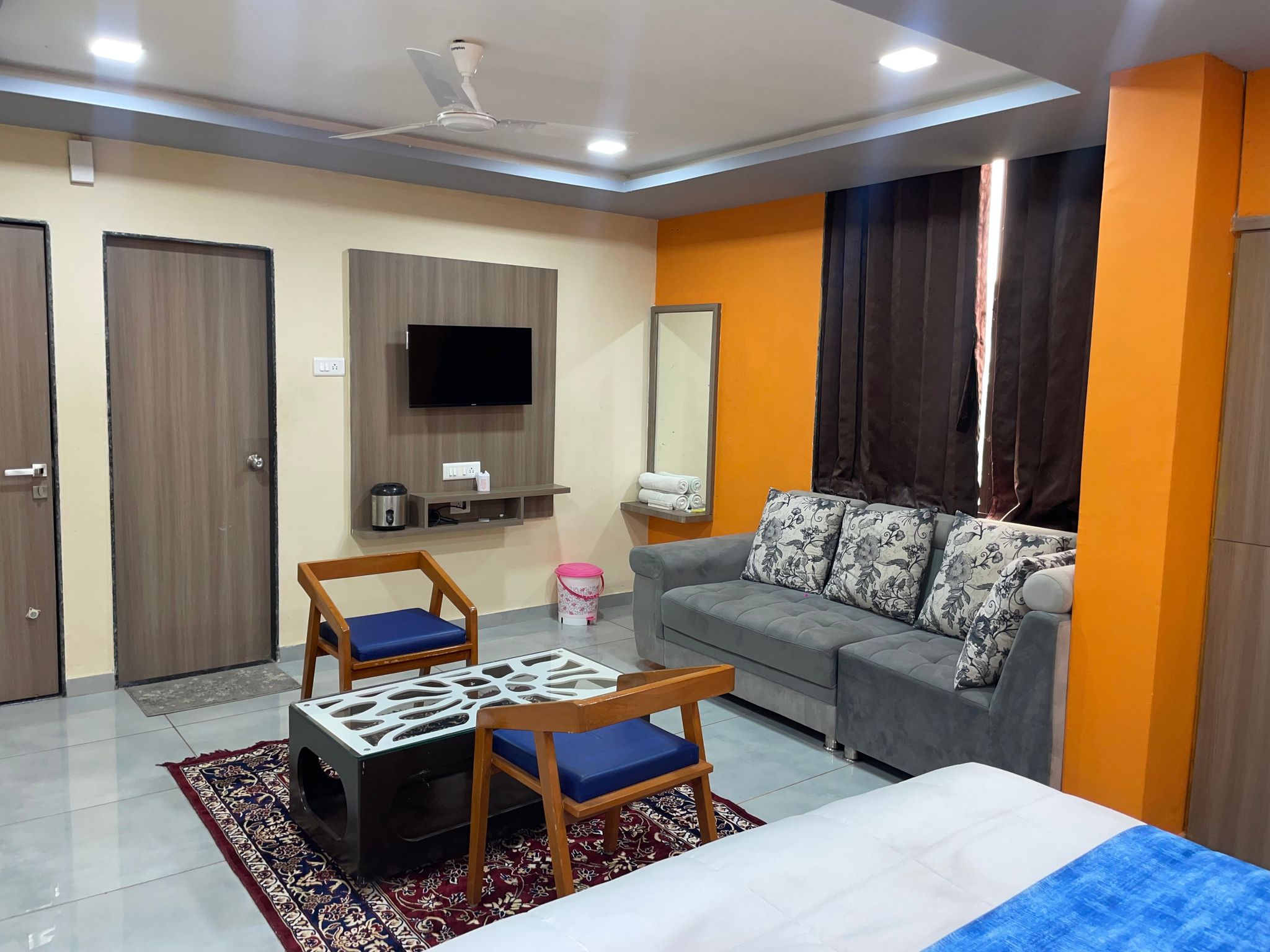 HOTEL VR INN DELUXE ROOM 17