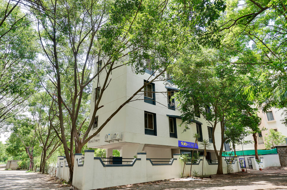 Side Image 2