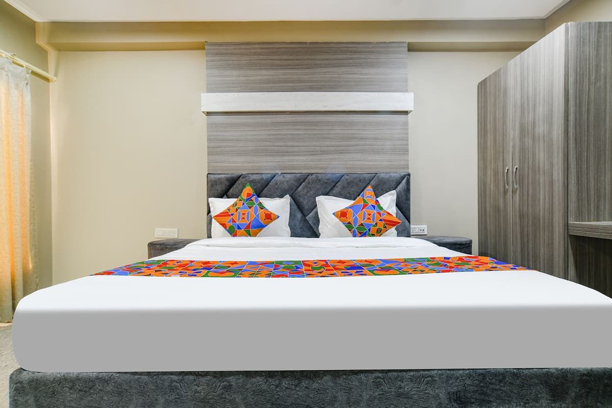 Hotel Classic Inn Deluxe Room 4