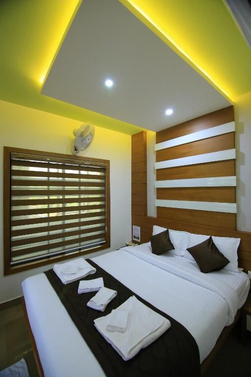 Royal Plaza Wayanad Deluxe Room 4