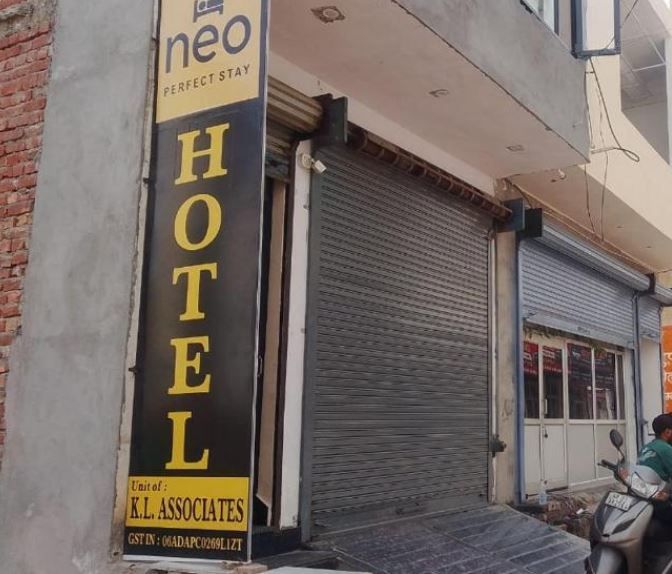 Hotel Neo