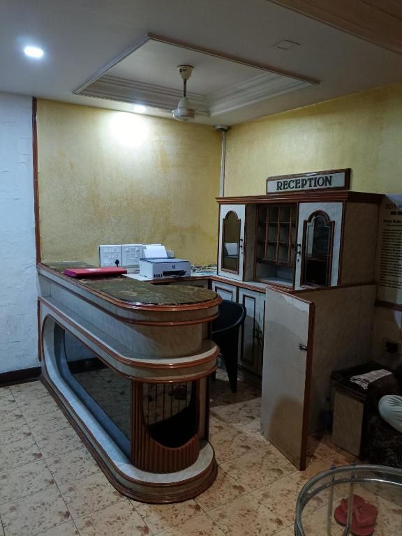 HOTEL PLATINUM RESIDENCY