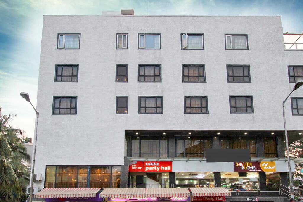 Cartier Biznotel Bengaluru, Bengaluru