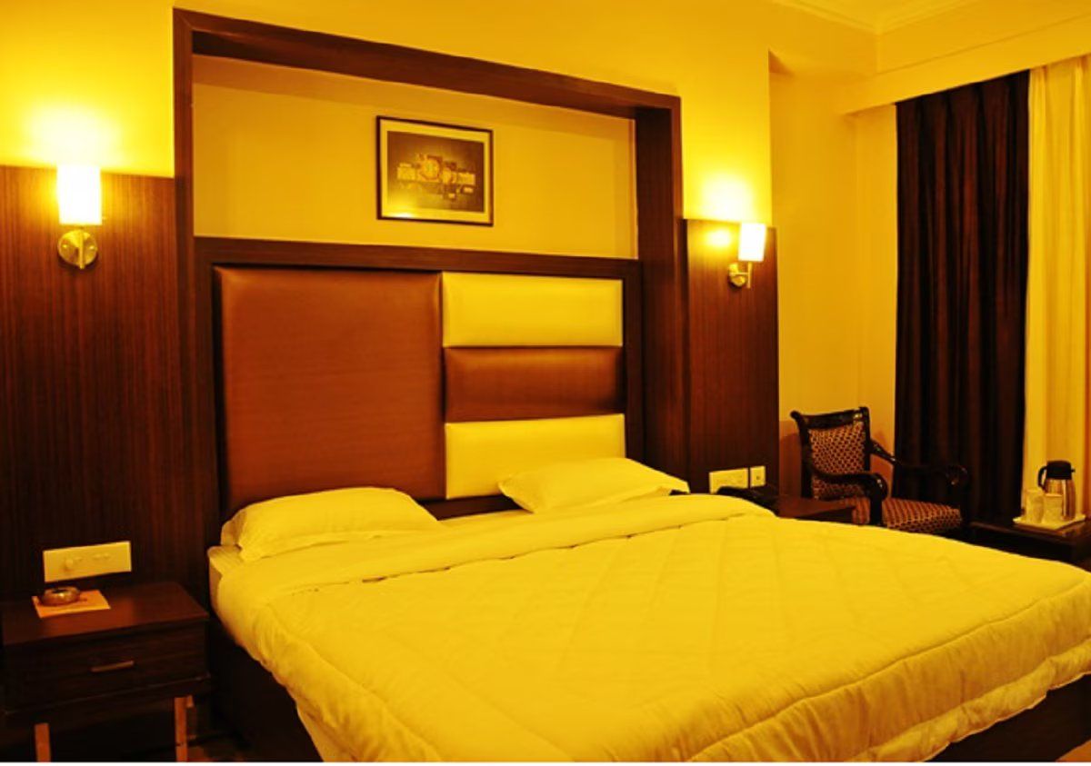 Hotel Paramount Deluxe Room 4