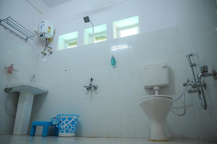 SUPER DELUXE AC ROOM