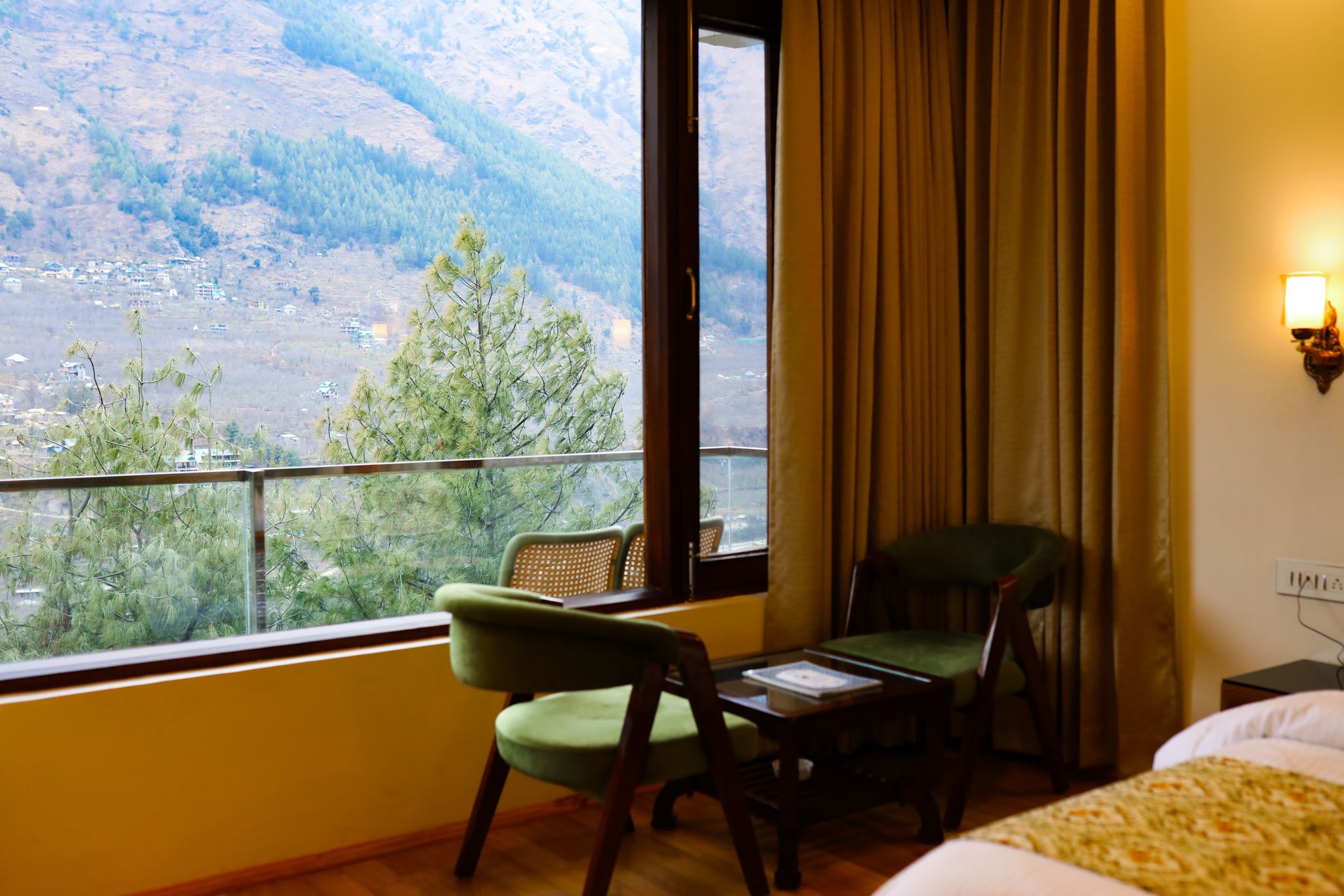  Luxury Mountain View