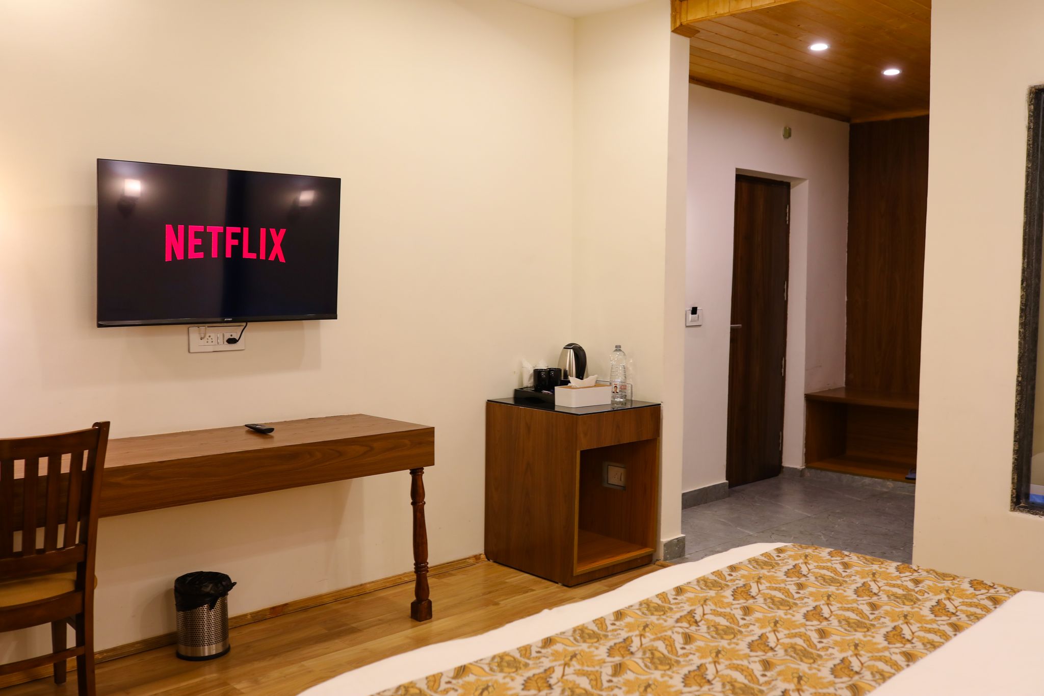 Tapovan Retreat Manali  Panoramic River View 6