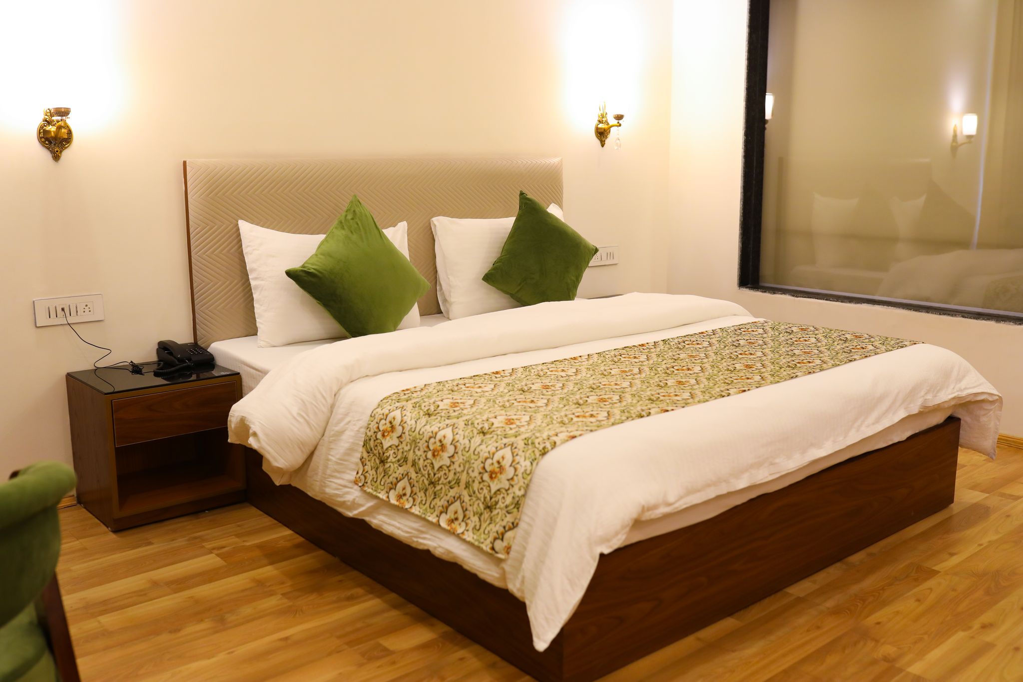  Luxury Mountain View