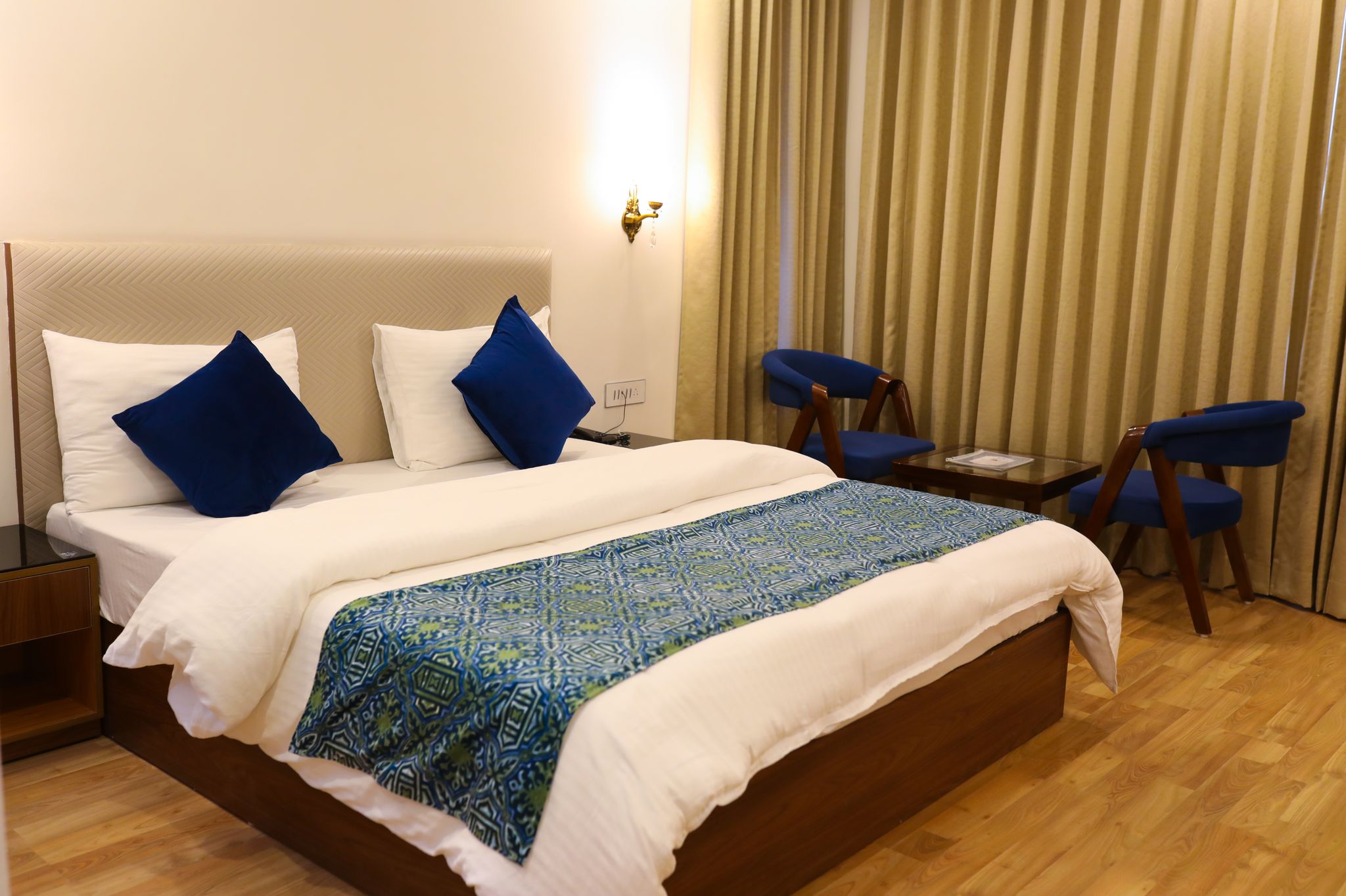  Luxury Mountain View