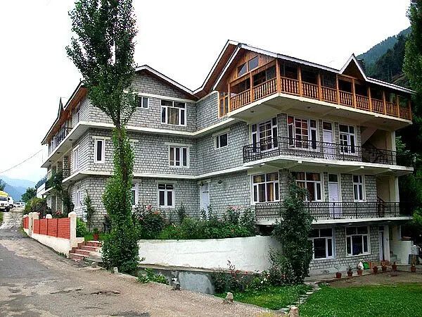 Hotel Manali Morning
