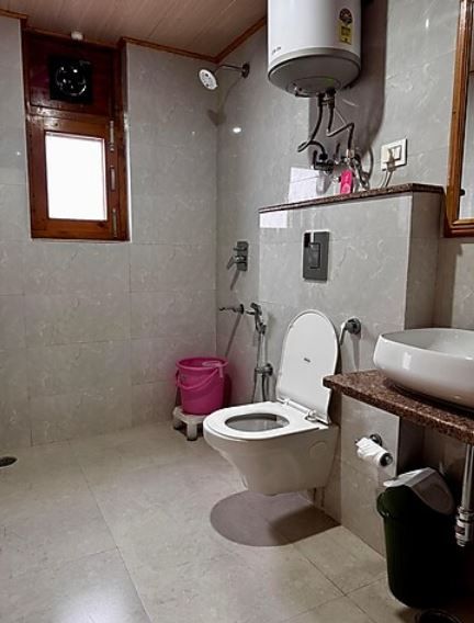 Premium Suite With Balcony And Fireplace