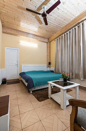 Standard Room (No Balcony)