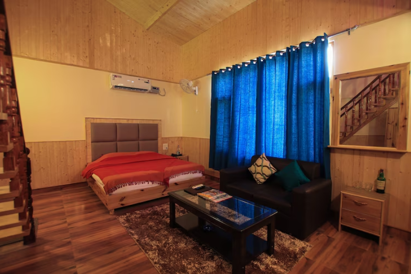 The Rainbow Inn Executive Suite 4