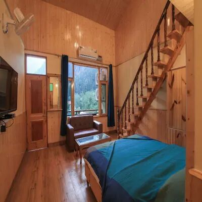 Deluxe Room with Balcony