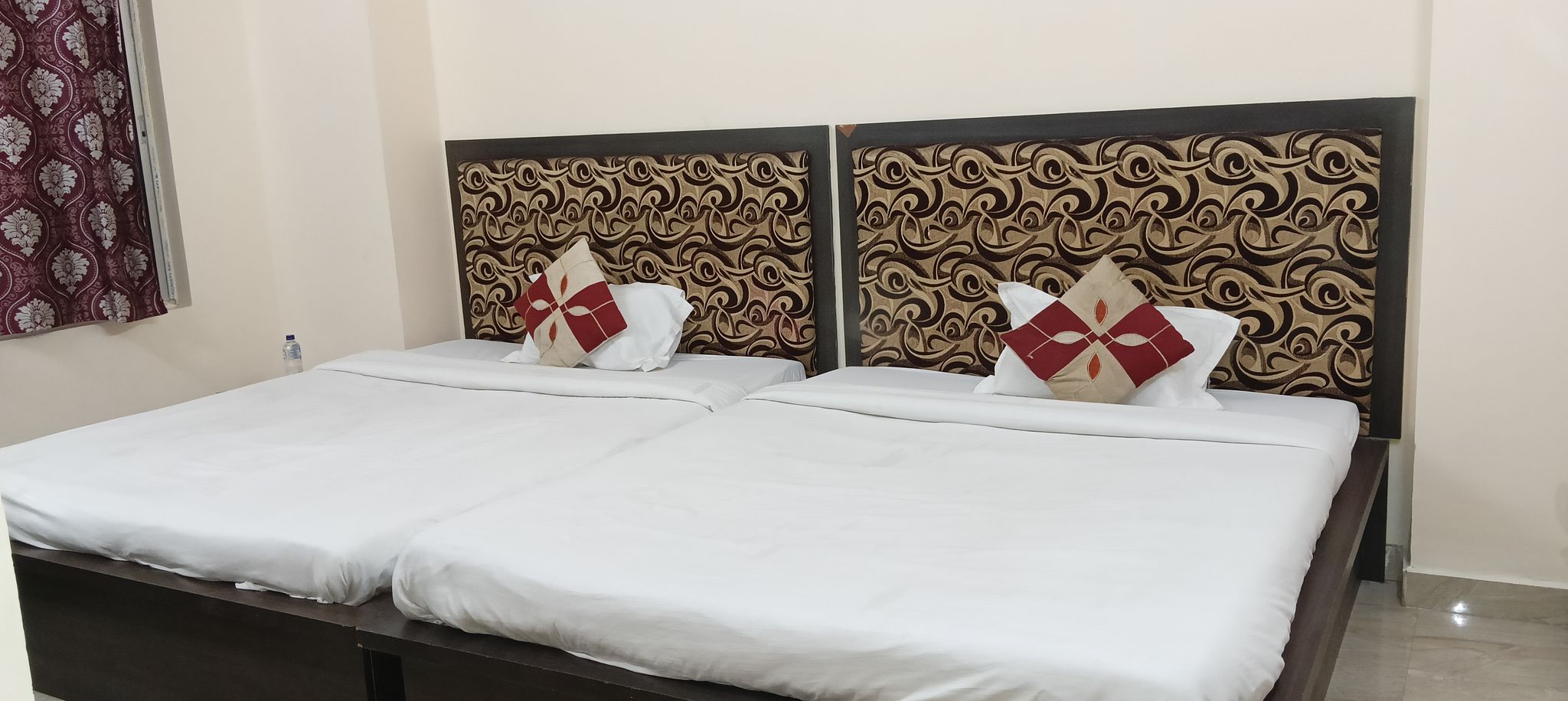 Deluxe Quad Room