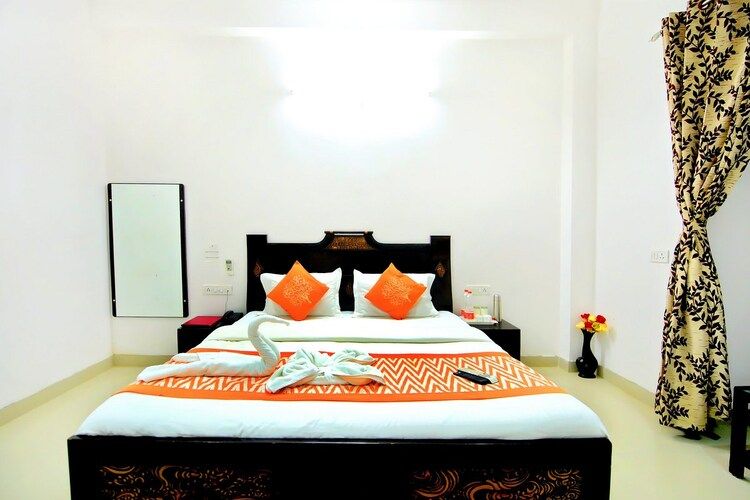 Suite Room with Lake view