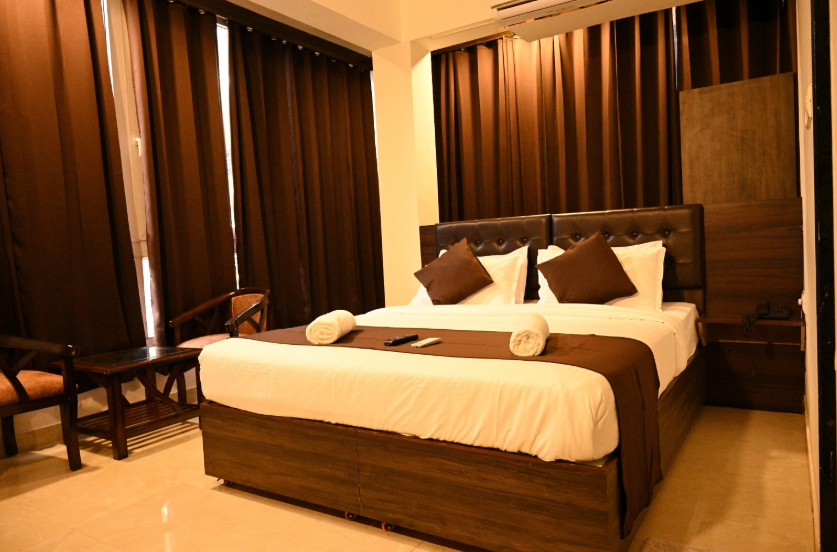 La Mer Beach Resort Deluxe Room 2