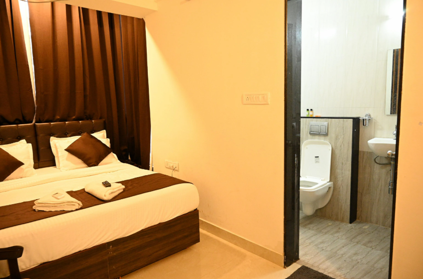 La Mer Beach Resort Deluxe Room 3