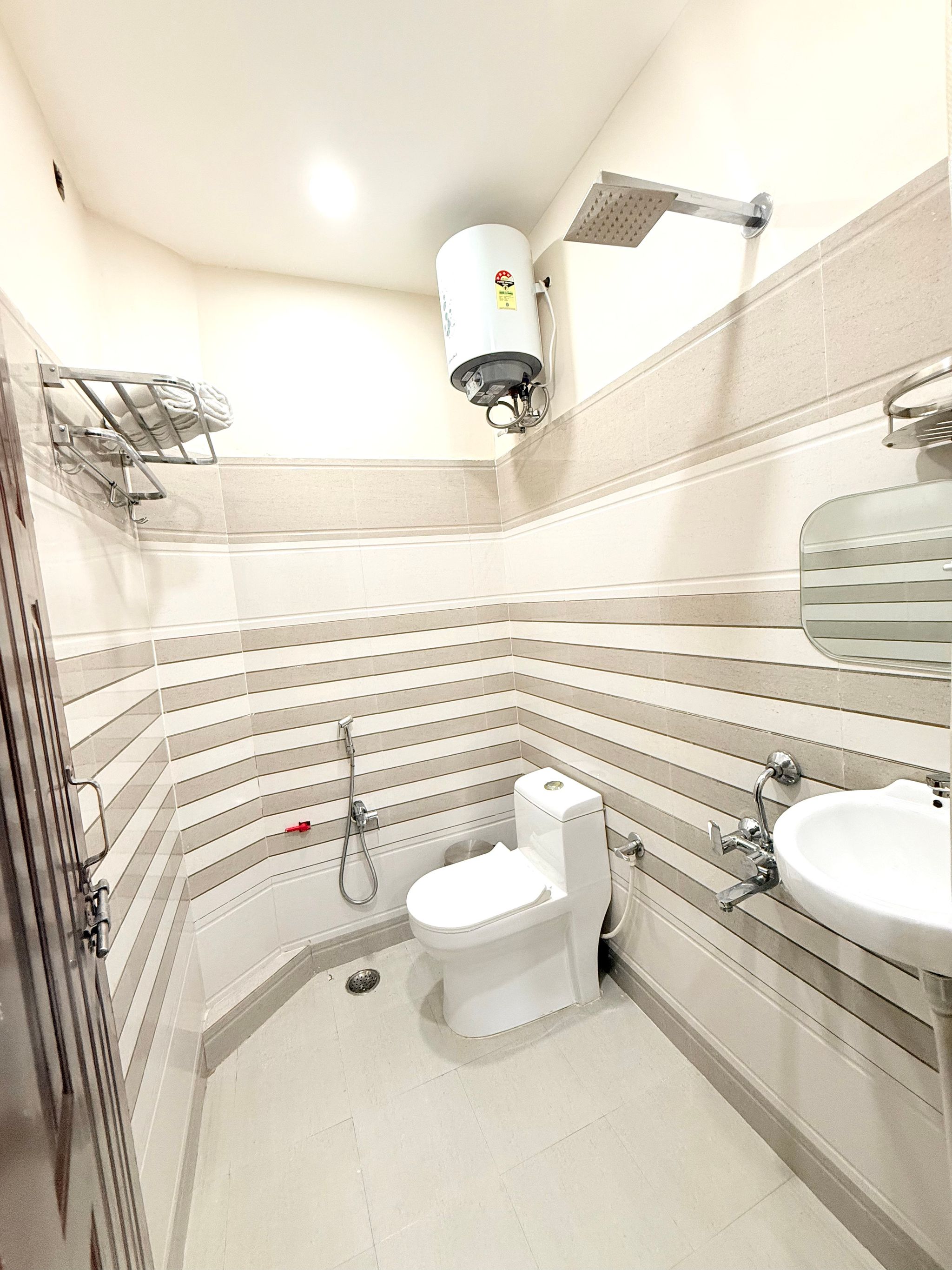 Hotel Aastha Inn Executive Room 10