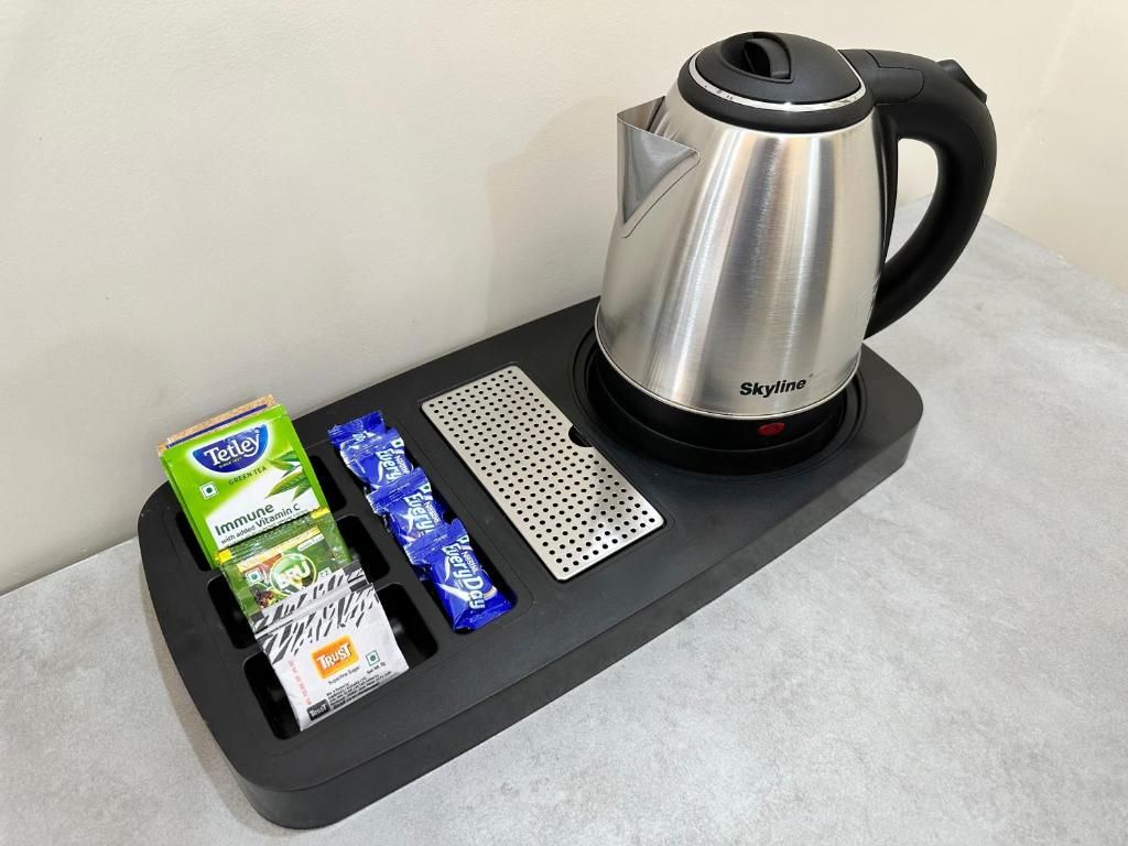 Axon Business Stays Hitech City Hyderabad Deluxe TWIN Bed Rooms 6