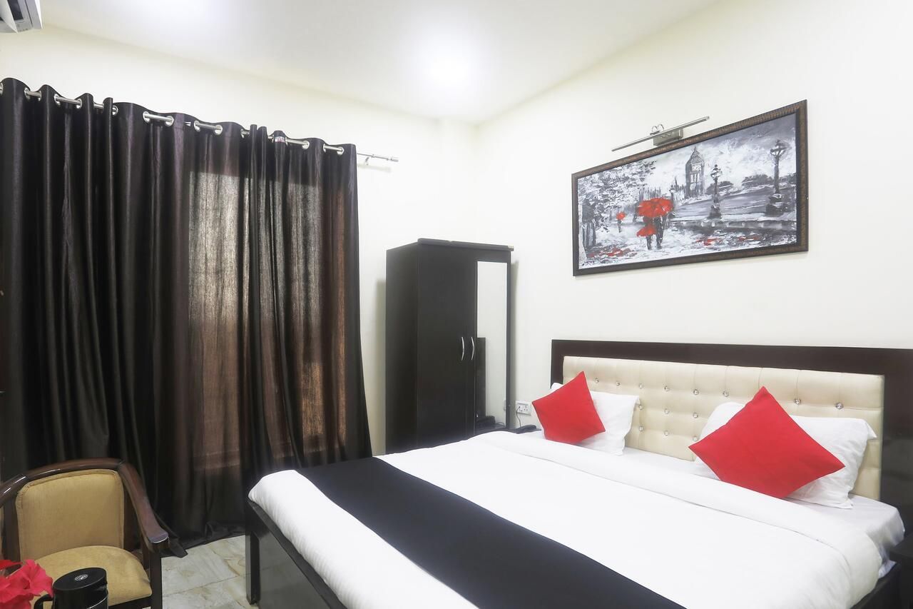 Deluxe Room with Balcony