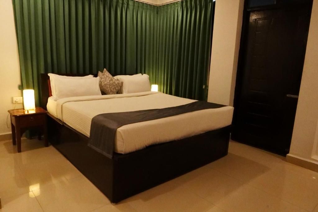Broadbean Royal Resort