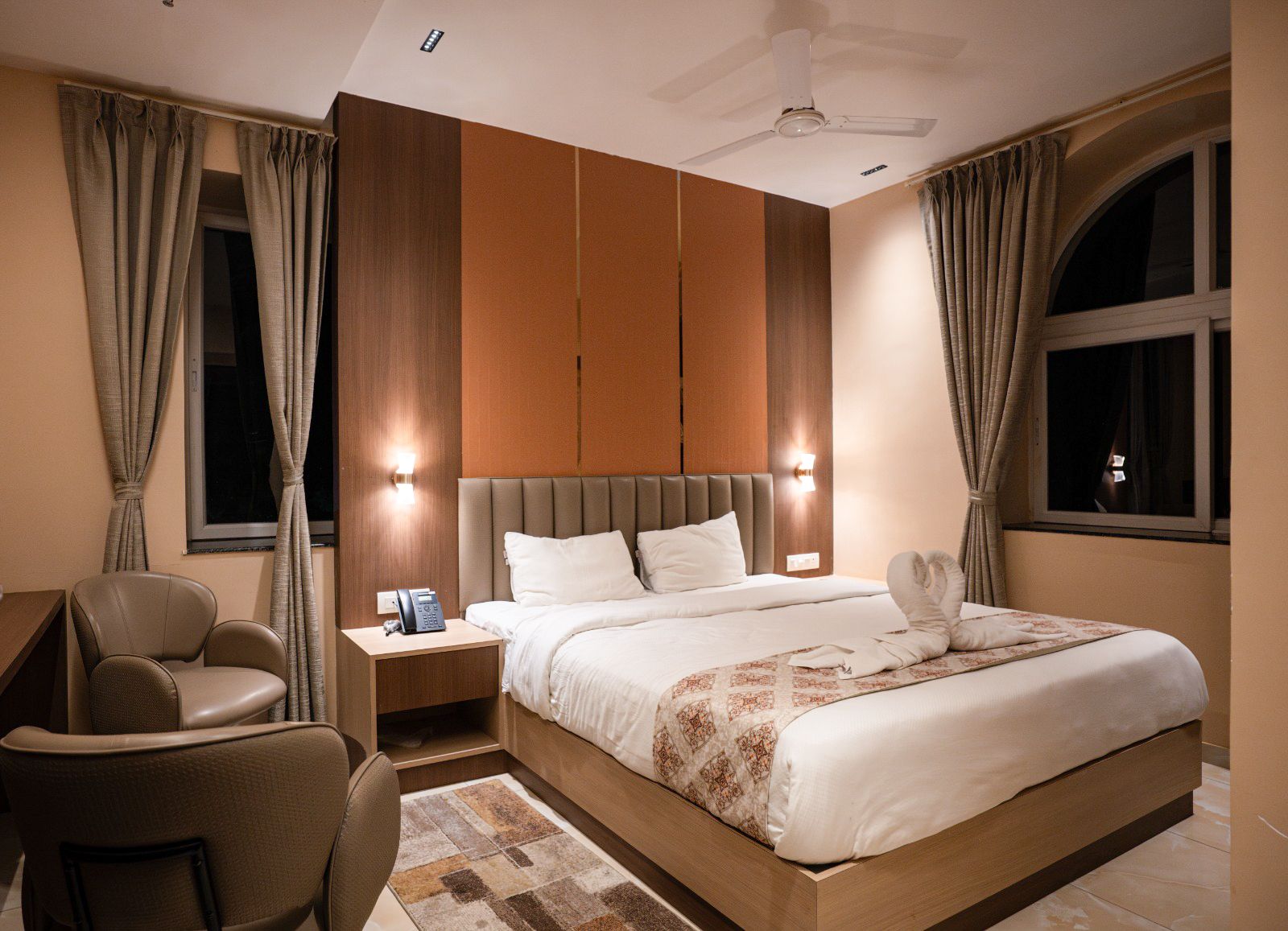 Super Deluxe Room with King Size Bed