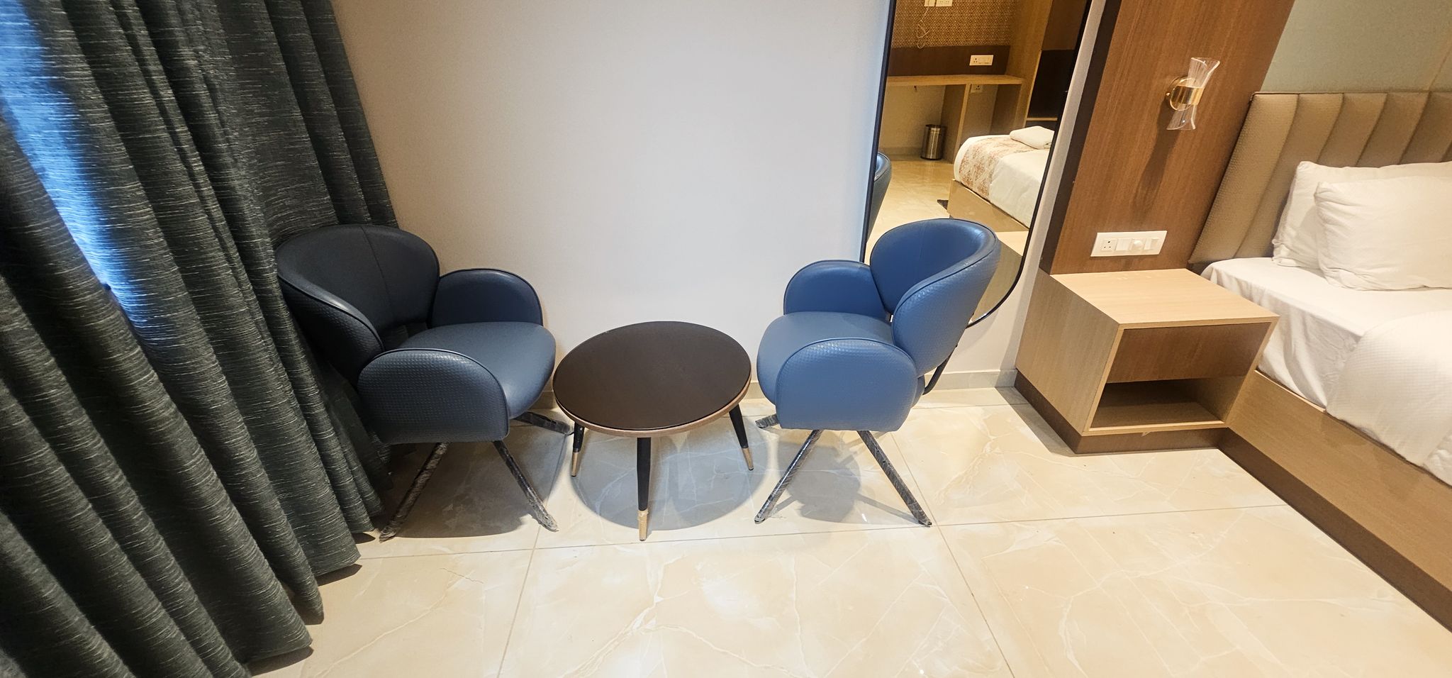 Hotel Vaishno Regal Super Deluxe Room with King Size Bed 25