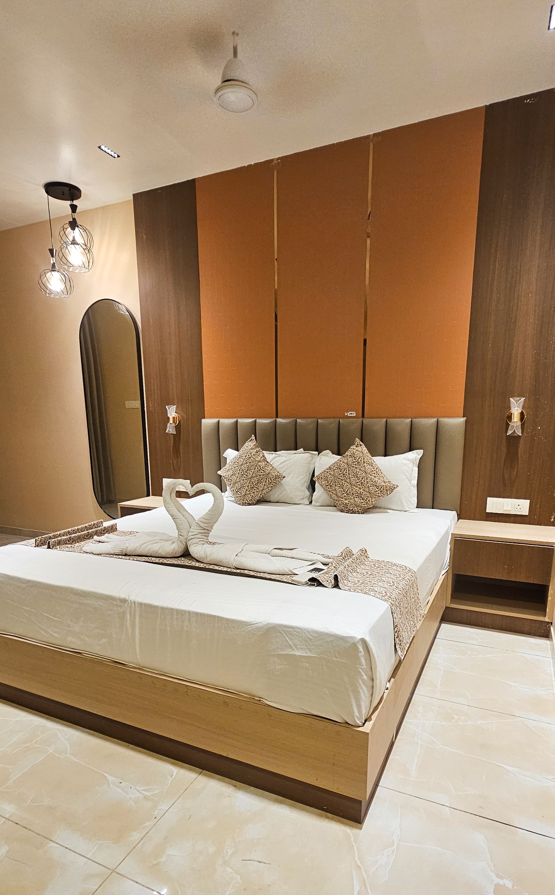 Hotel Vaishno Regal Super Deluxe Room with King Size Bed 55