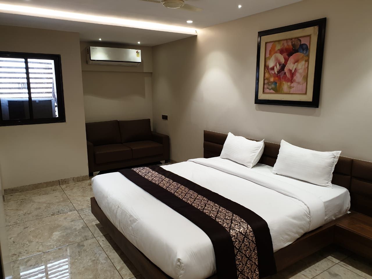 image_4674073_707d0d7b-cee4-4cb3-a1f2-a2be658c8756