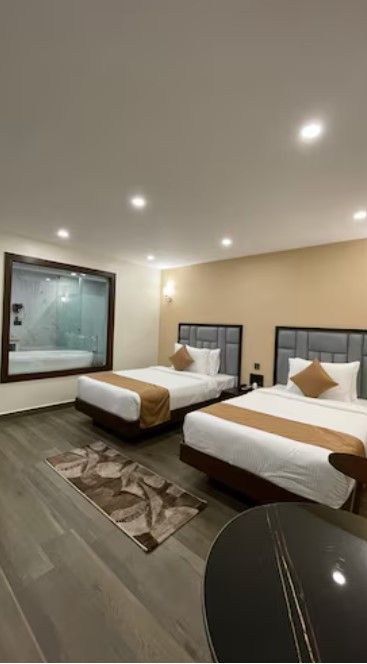 Pristine Premium Room -With Bathtub