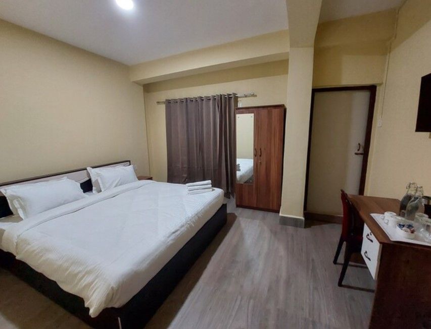 Deluxe Room With Balcony