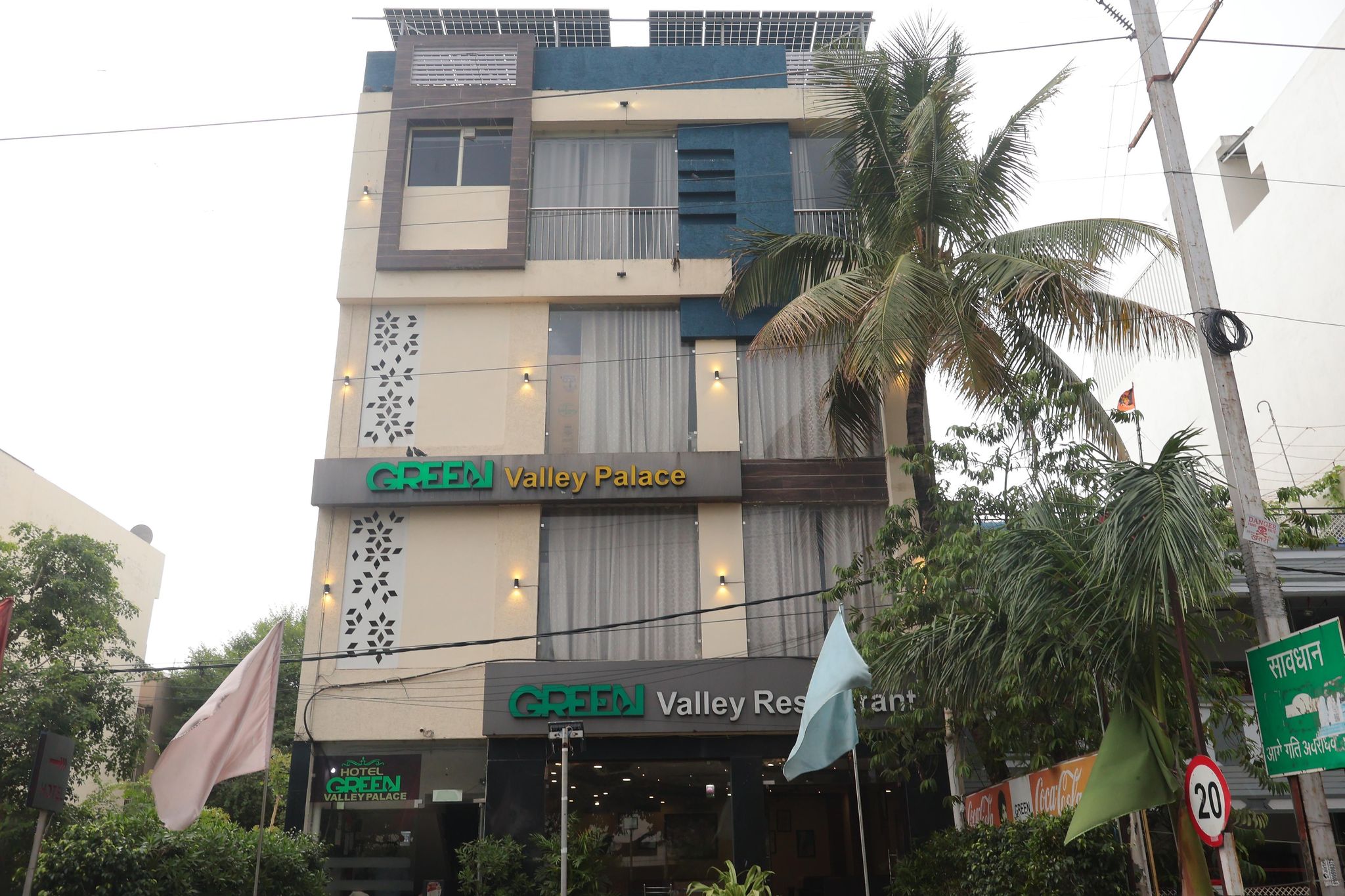 Hotel Green Valley Palace