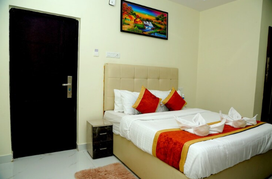 Hotel Mango Tree Standard Room 3