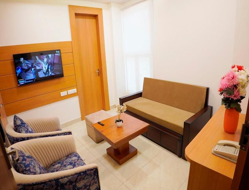 Hotel Cheer Royale Deluxe Room 5