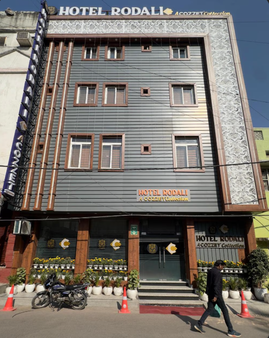 Main Image
