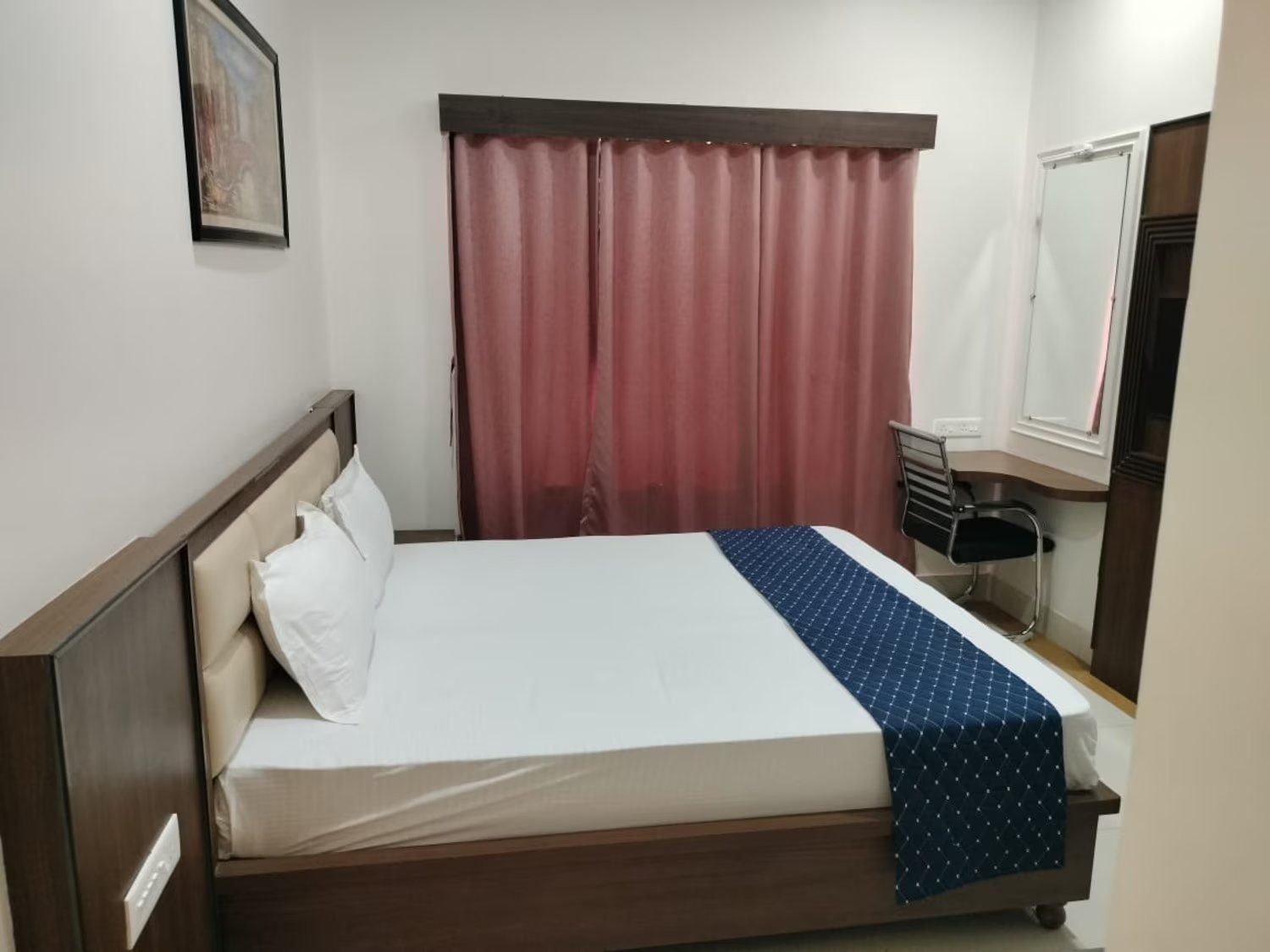 Deluxe Ac Room
