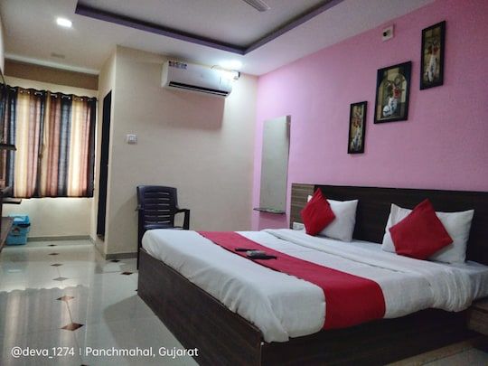 Hotel Nilkanth Inn AC ROOM 6